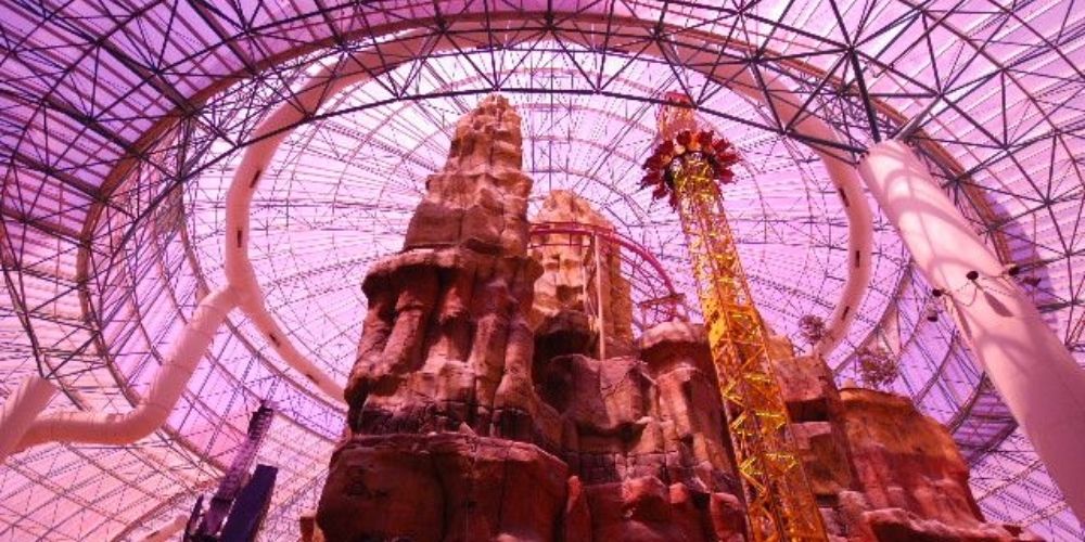 The Adventuredome Theme Park
